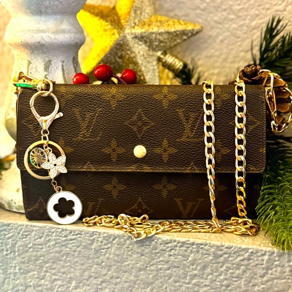 Louis Vuitton Handbags - Louis Vuitton Monogram Porte Tresor International Trifold Long Wallet